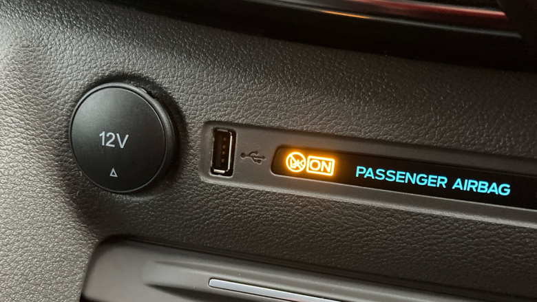 Ford Tourneo Custom Transit Custom Tourneo L2 Diesel Fwd 2.0 EcoBlue 130ps L/R 8 Seater Titanium Auto